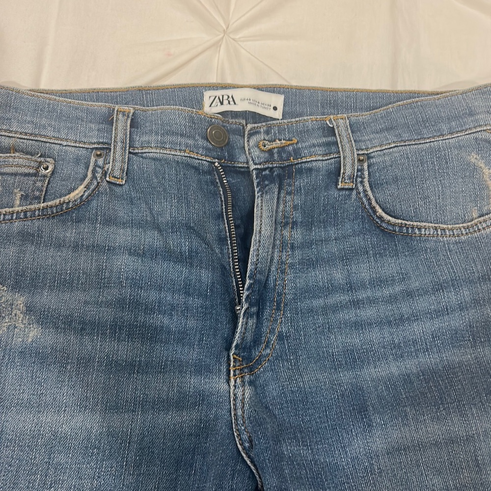 Almost new condition Zara jeans